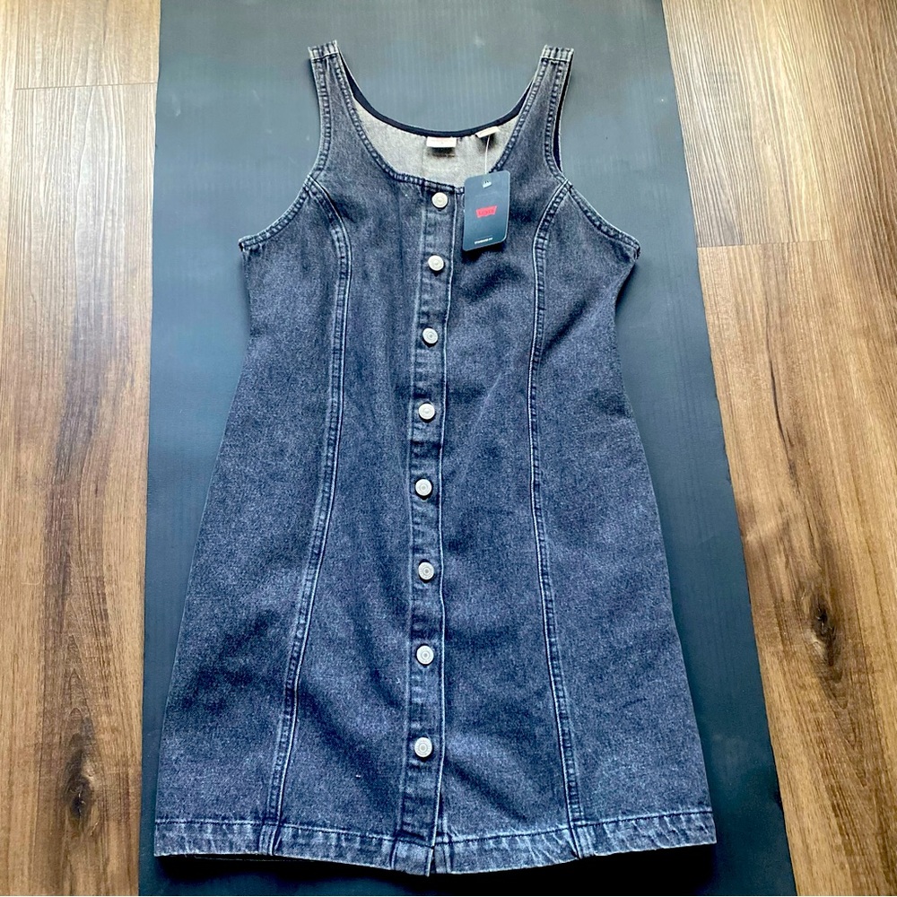 Levi's Women's  Black dress  Size M